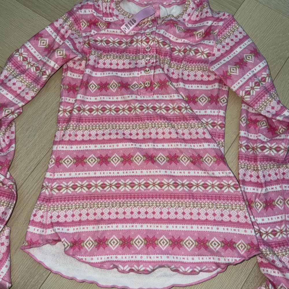 Skims pajama top